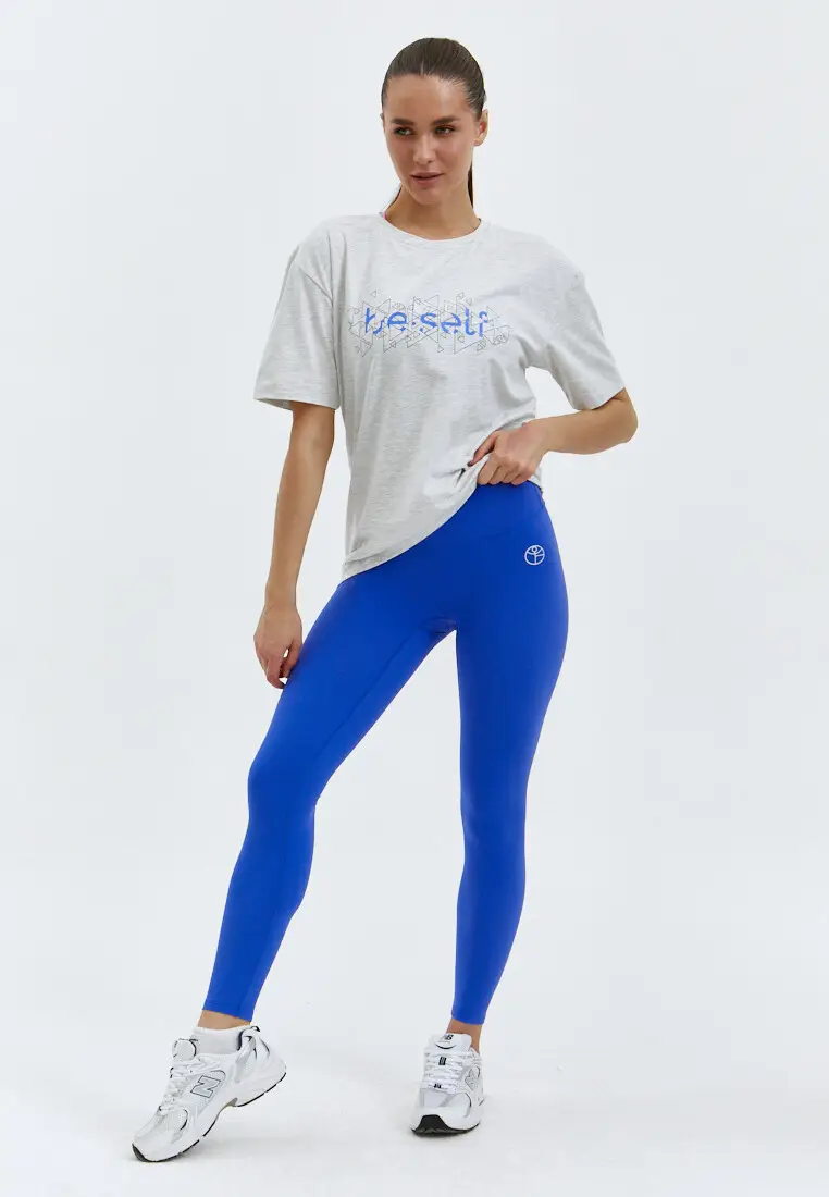 Футболка с геометрическим принтом BeSelf серая