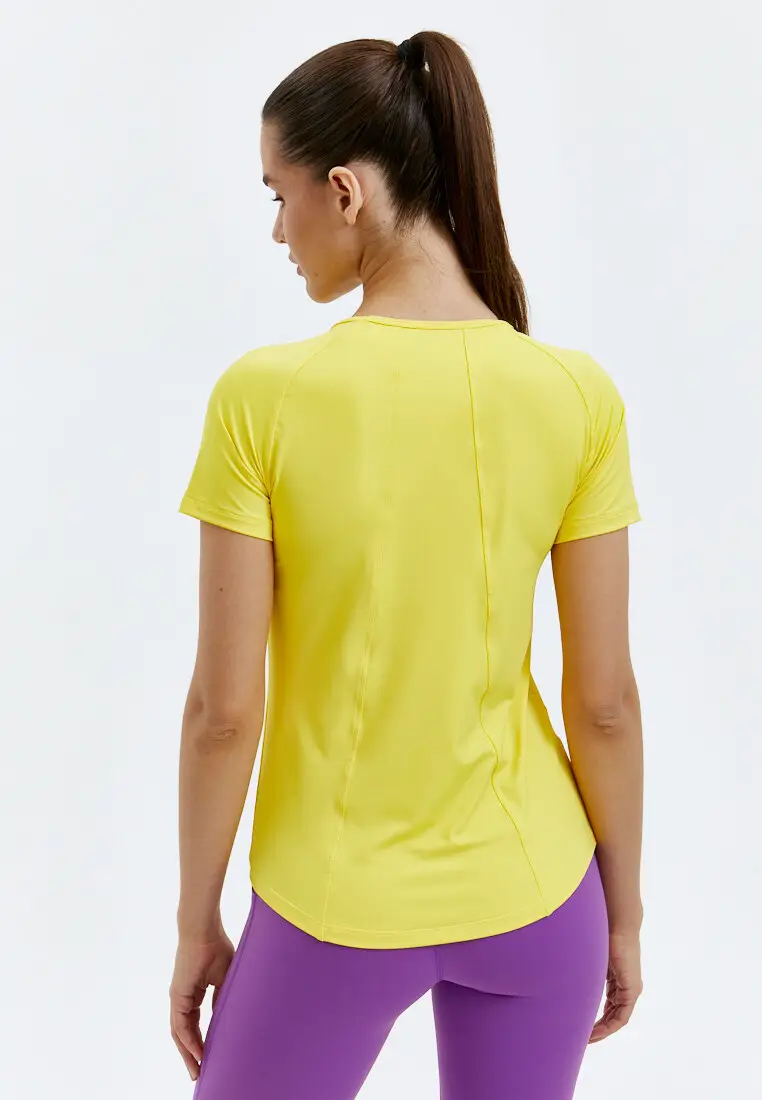 Удлиненная футболка SATIN BASE желтая