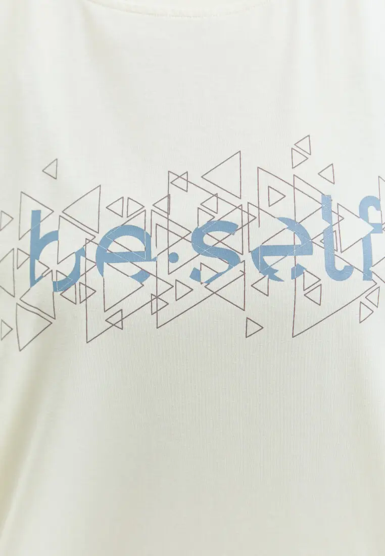 Футболка с геометрическим принтом BeSelf экрю