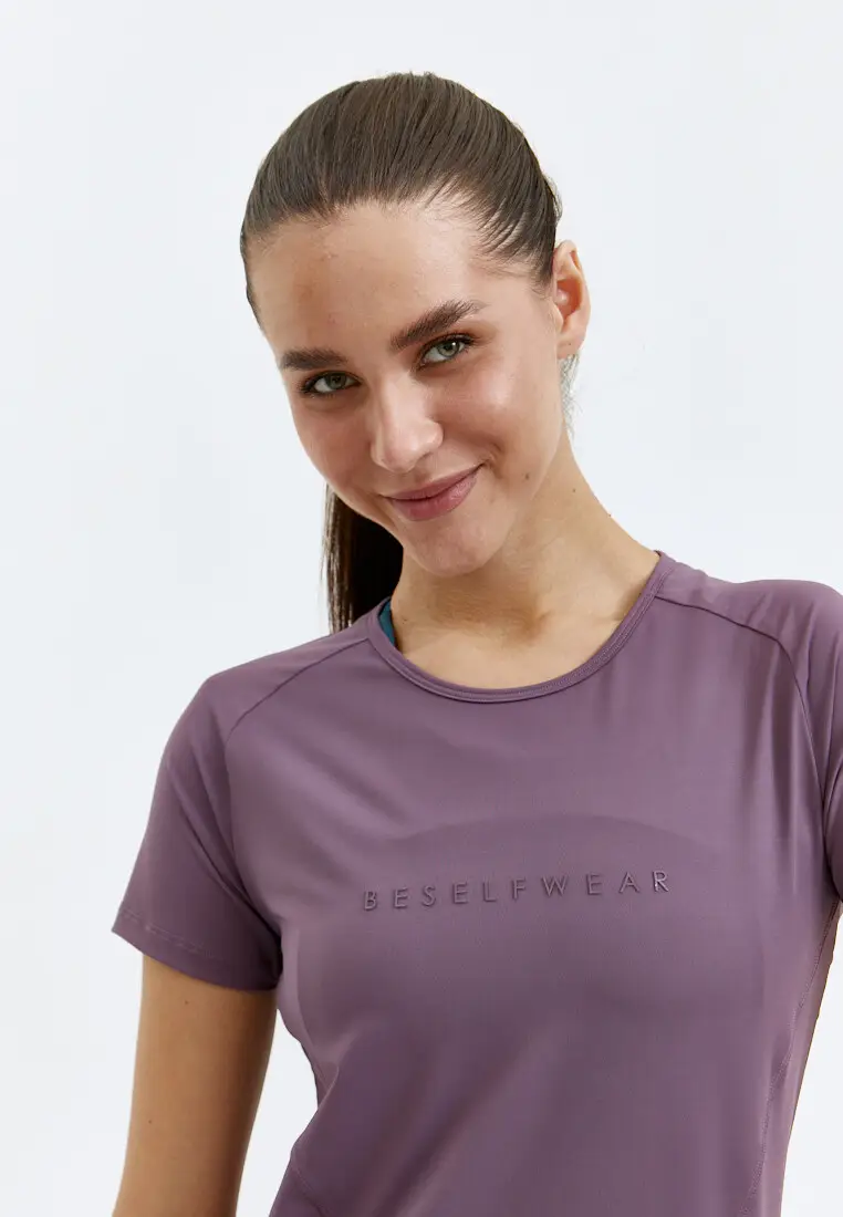 Удлиненная футболка SATIN BASE сливовая