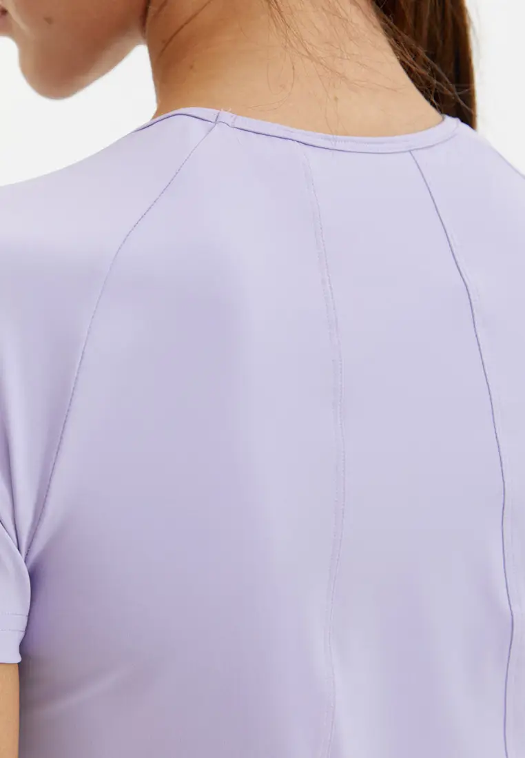 Удлиненная футболка SATIN BASE лавандовая