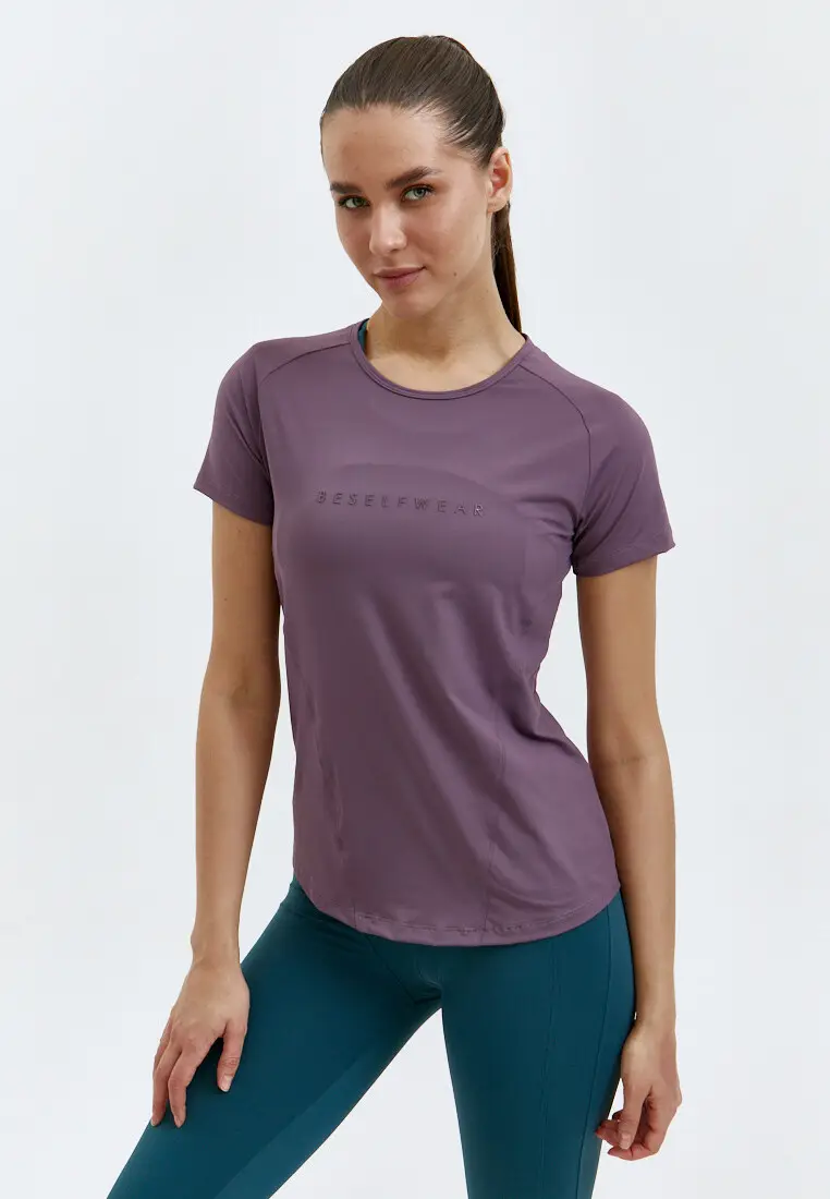 Удлиненная футболка SATIN BASE сливовая