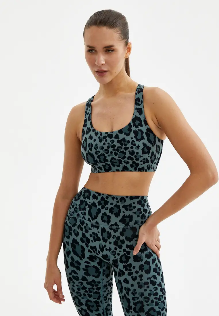 Топ-бра FAUNA пыльно-зеленый леопард 