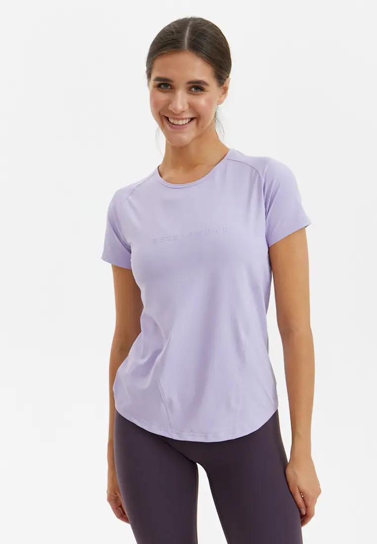 Удлиненная футболка SATIN BASE лавандовая