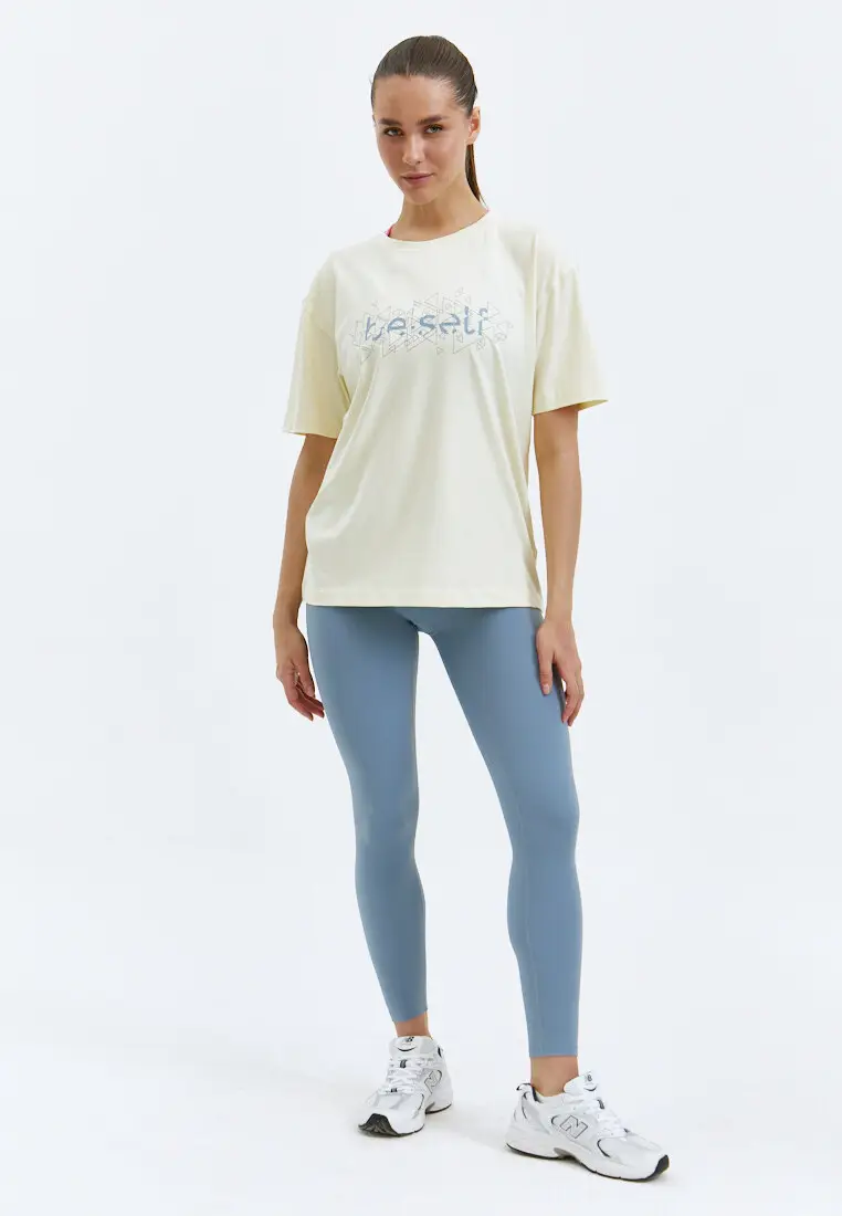 Футболка с геометрическим принтом BeSelf экрю