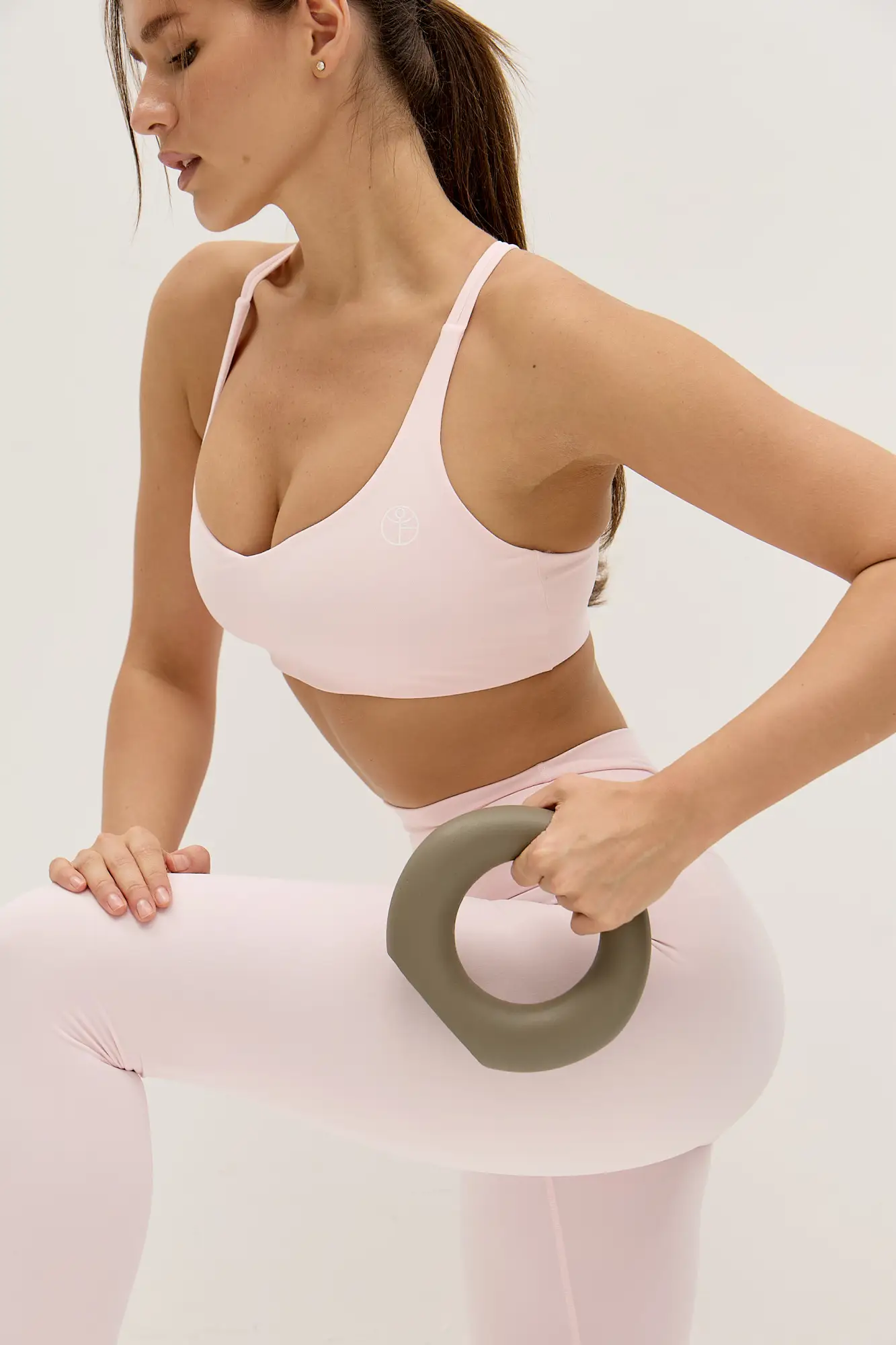 Топ-бра укороченный MOTION нежно-розовый