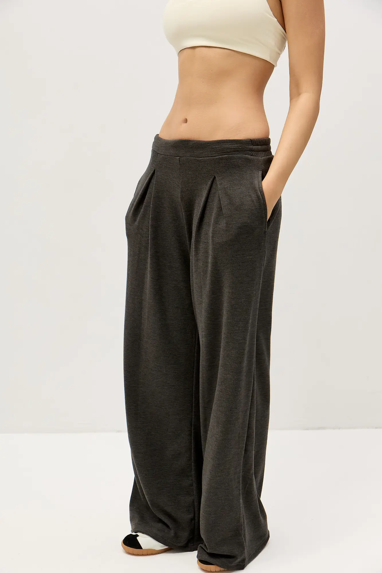 Штаны с защипами URBAN COMFORT темно-серые