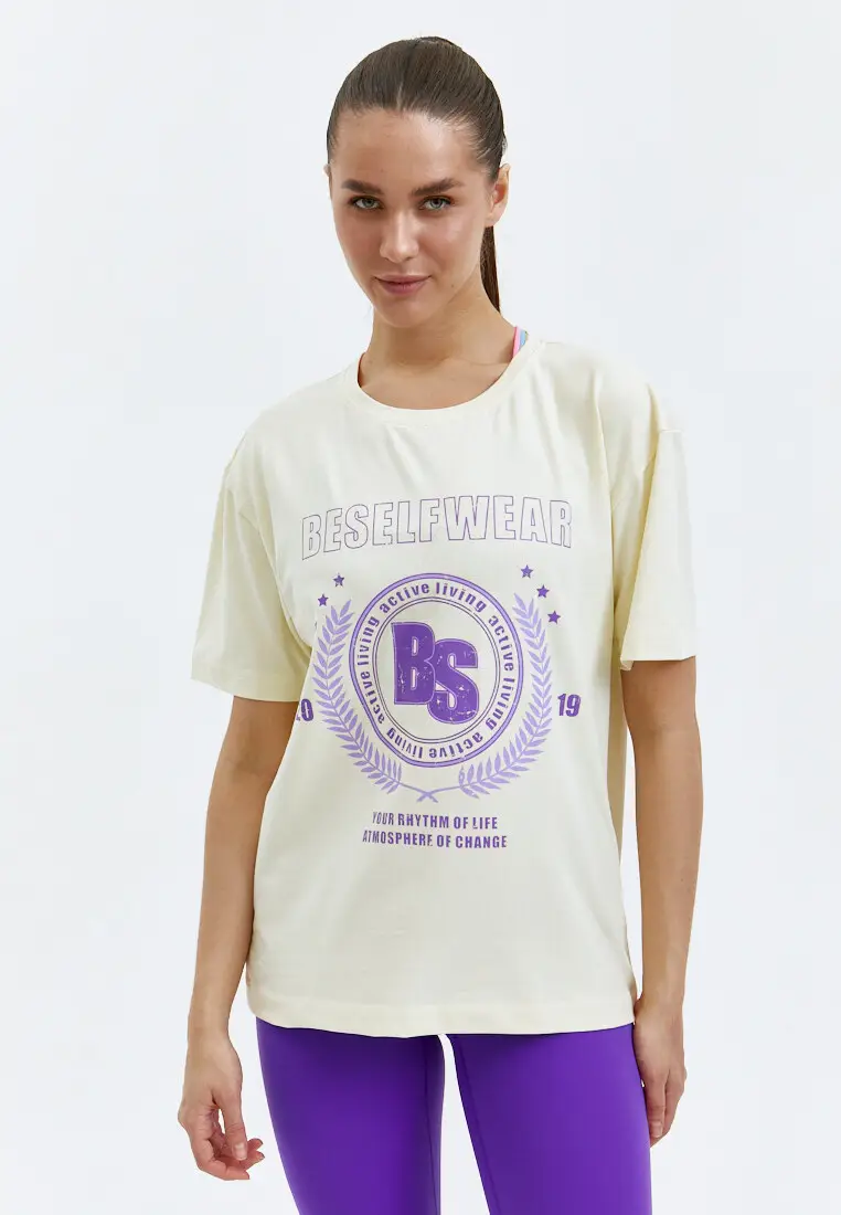 Футболка BSWR экрю с принтом